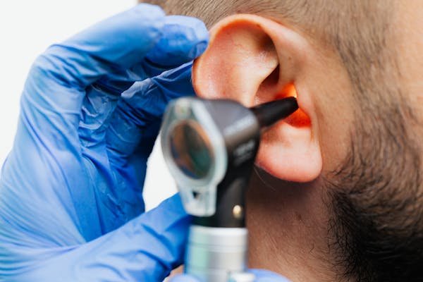 Audioprothésiste à brest : services sur mesure pour votre audition